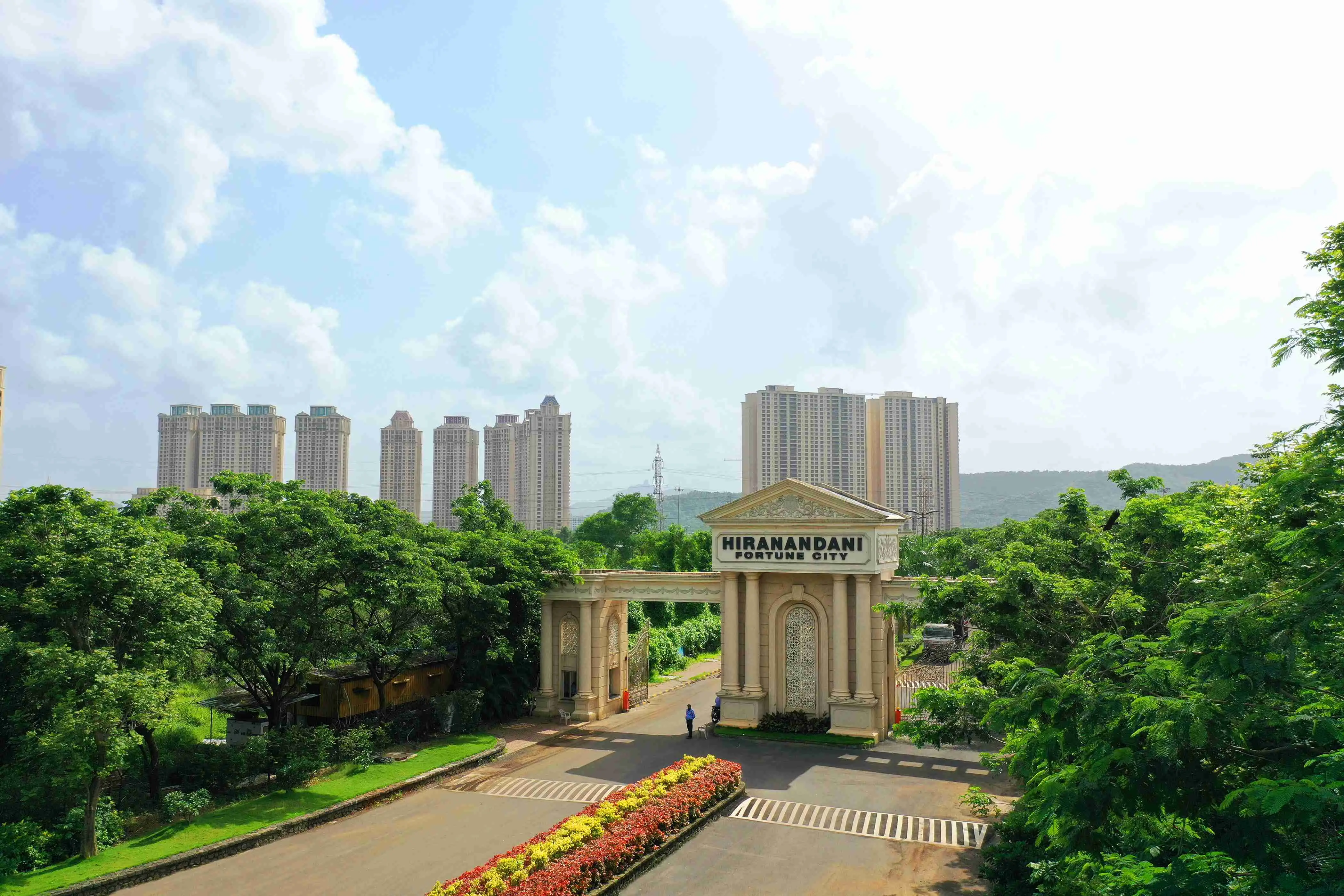 Hiranandani Fortune City